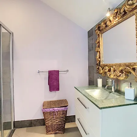 Do Paul By Lovelystay Semesterbostad