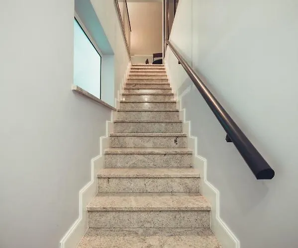 Do Paul By Lovelystay *