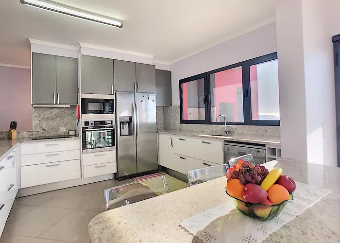 Do Paul By Lovelystay Holiday home