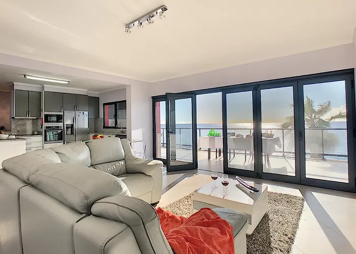 Do Paul By Lovelystay *